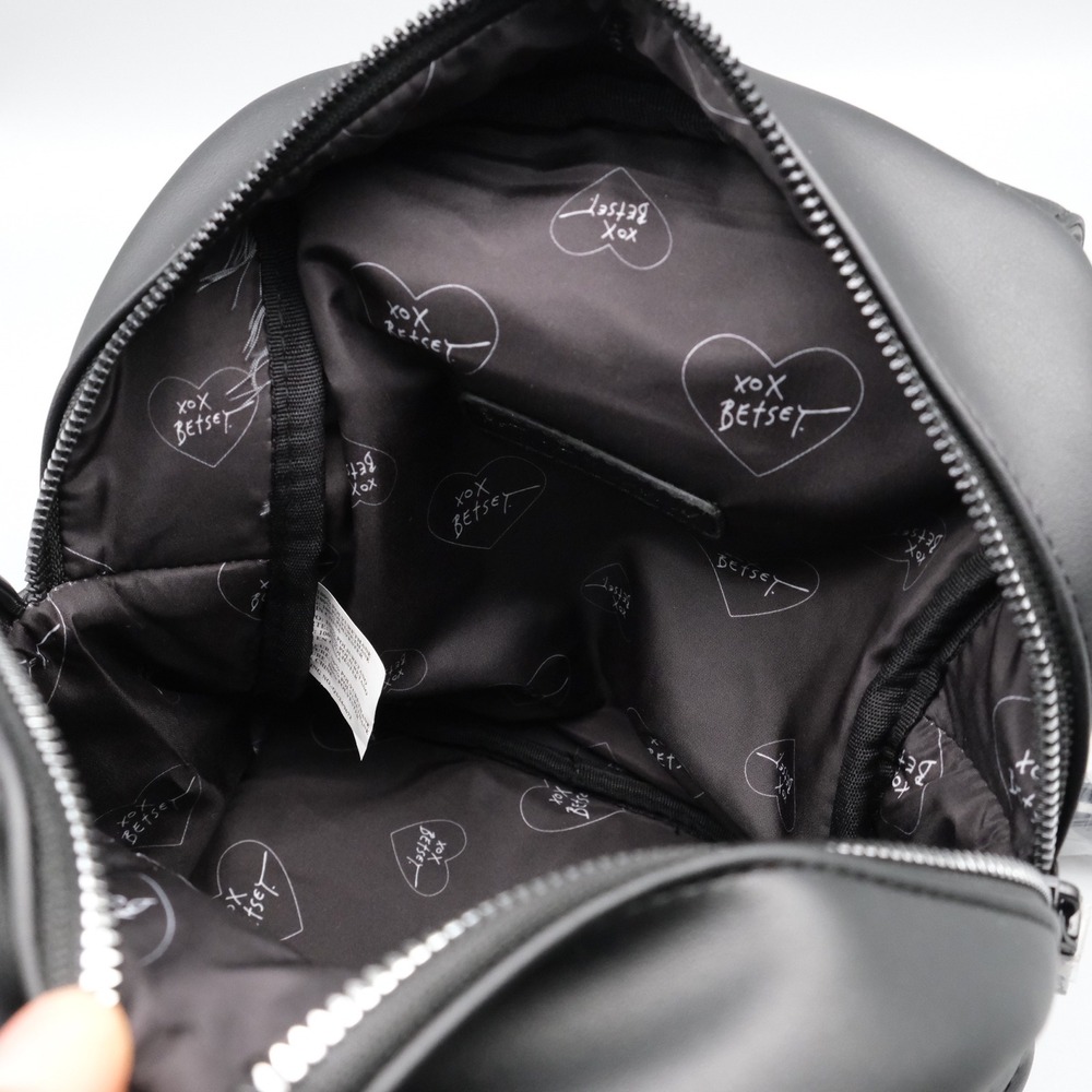 Betsey Johnson Pug Mini Backpack Black Quilted Heart Pink Glitter Dog Novelty - Picture 6 of 9